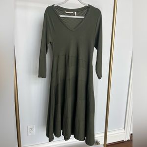 Soft surroundings, green flowy dress! Size small